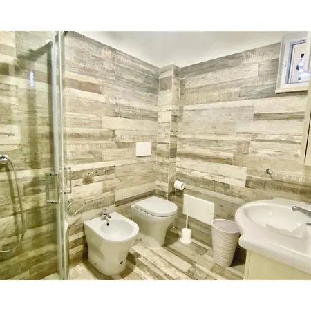 Casa A Due Passi Dal Mare Apartmán *